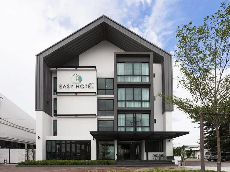 Easy Hotel Lamphun Exterior foto